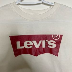 Levi’s shirt